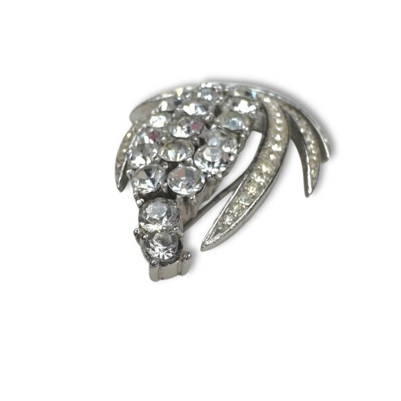 Vintage Crown Trifari Alfred Philippe Era Silvertone Crystal Brooch - Picture 9 of 9